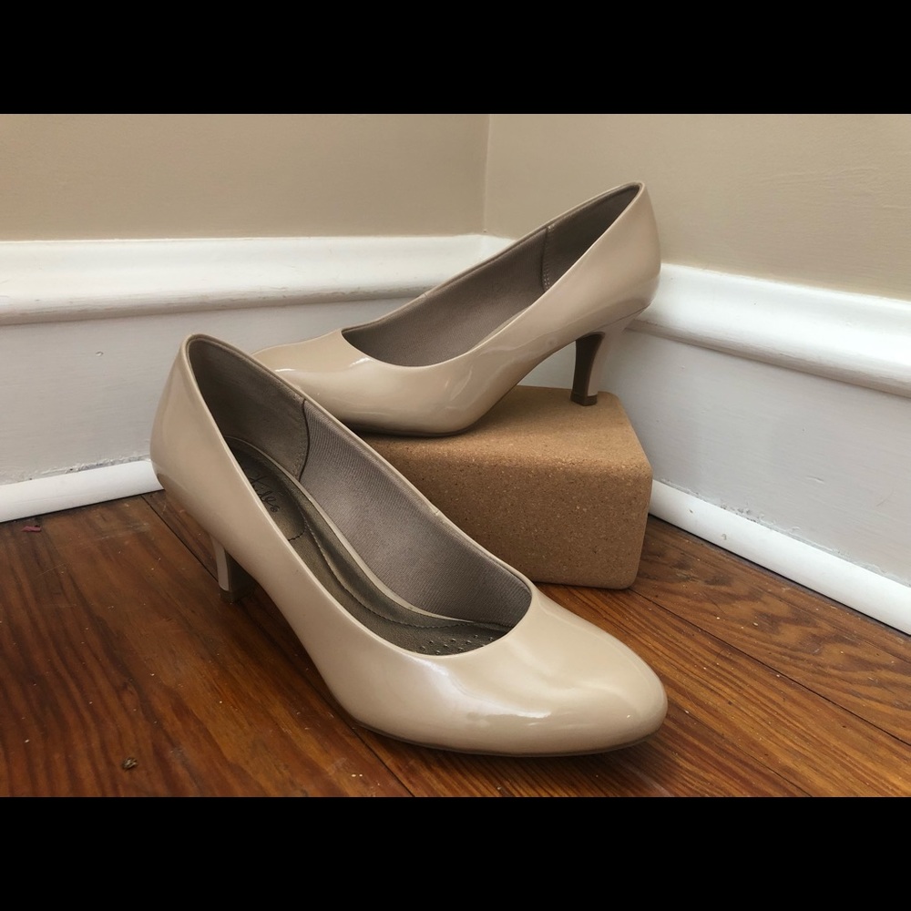 LifeStride Parigi Women’s Pump, 9M